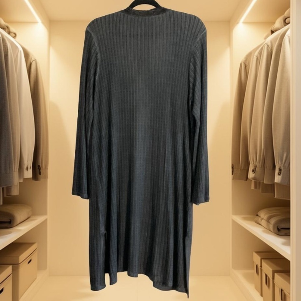 Soft Surroundings charcoal
grey,maxi length,flowy
Open front Cardigan,lace trim - Picture 5 of 8
